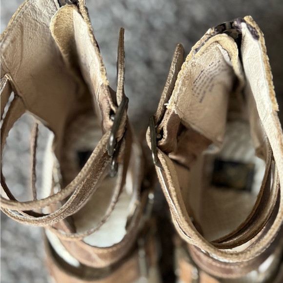 Freebird by Steven Brown and Cream Heeled Boots - Picture 5 of 7